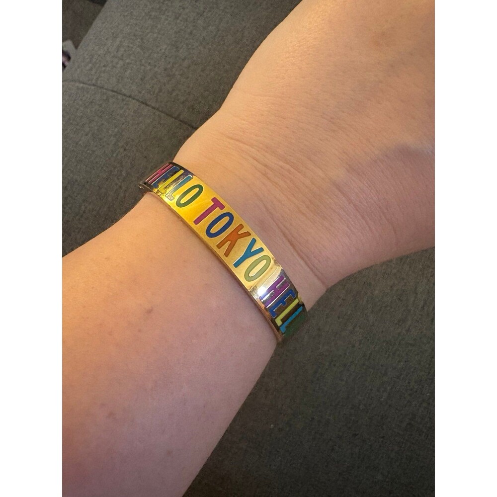 Rare Kate Spade Hello Tokyo Enamel Hinged Bangle Bracelet Gold Multicolor